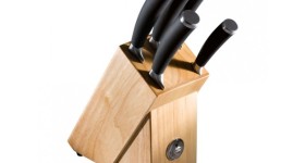 Win Raymond Blanc Knife Block Set with feedingboys.co.uk