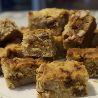 Banana Blondies