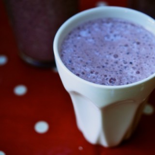 Berry breakfast smoothie