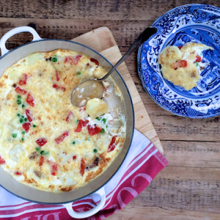 Sausage, Roasted Pepper and Pea Frittata on Feedingboys.co.uk