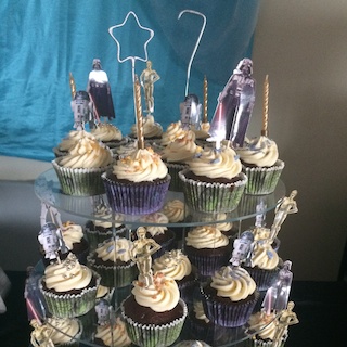 Easy Star Wars Cupcakes on Feedingboys.co.uk