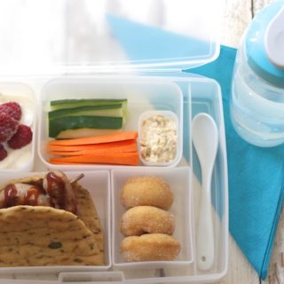 Packed lunch inspiration using Iceland ingredients for #PowerofFrozen on feedingboys.co.uk