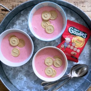 Mango and Raspberry Smoothie Bowls for the Organix #NoJunkJourney campaign on feedingboys.co.uk