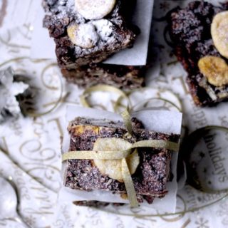 Dark Chocolate, Banana and Date Fridge Cake by Katie Bryson on feedingboys.co.uk